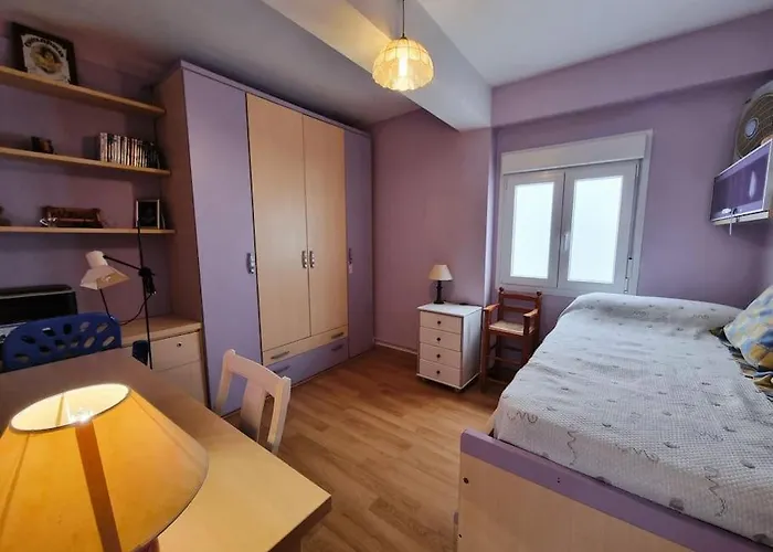 Almendros Apartment *